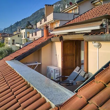 Cosy In Appartement Varenna