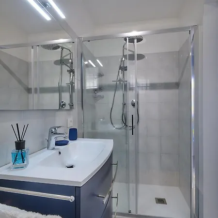 Апартаменты Cosy In Варенна